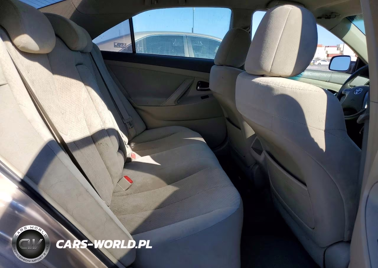 2009 Toyota Camry Le VIN:4T4BE46KX9R117926 - 10