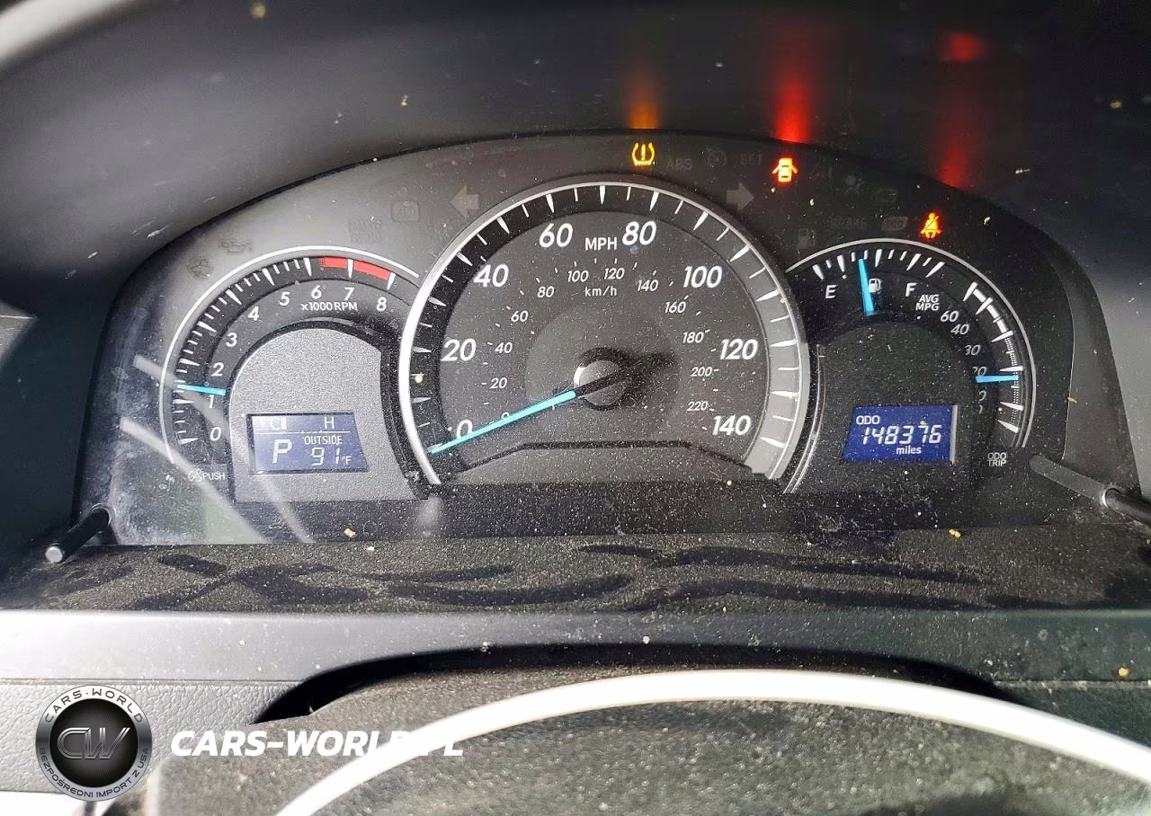 2015 Toyota Camry Le VIN:4T4BF1FKXFR445743 - 9