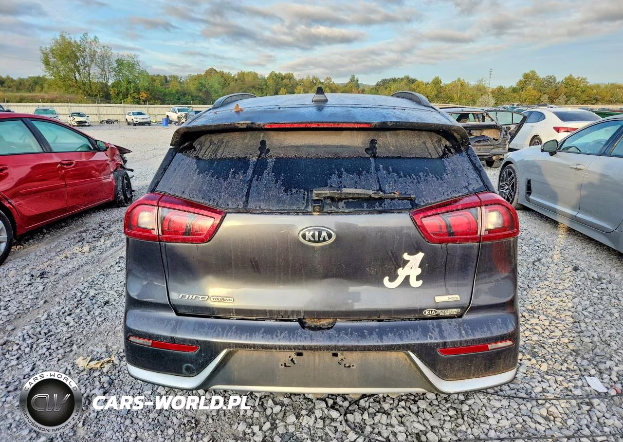 2019 Kia Niro S Touring VIN:KNDCC3LC2K5222847 - 6