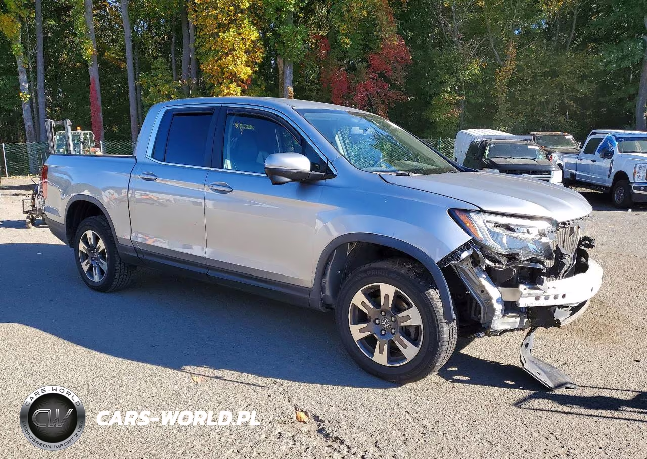 2017 Honda Ridgeline Rtl VIN:5FPYK3F63HB027014 - 4