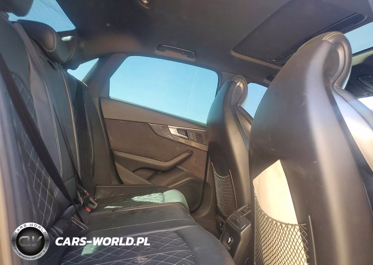 2018 Audi S4 Premium Plus VIN:WAUB4AF43JA057685 - 10