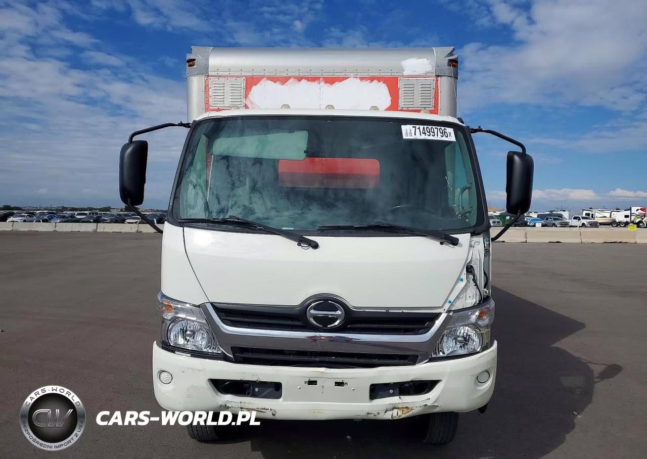 2017 Hino 195 Box Truck VIN:JHHSDM2H0HK005526 - 5