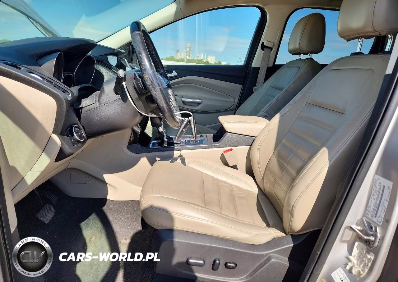 2017 Ford Escape Titanium VIN:1FMCU9J92HUA95938 - 7