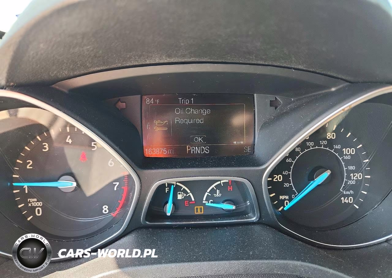 2017 Ford Escape Titanium VIN:1FMCU9J92HUA95938 - 9