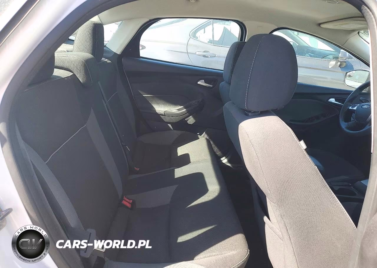 2013 Ford Focus Se VIN:1FADP3F2XDL201745 - 10