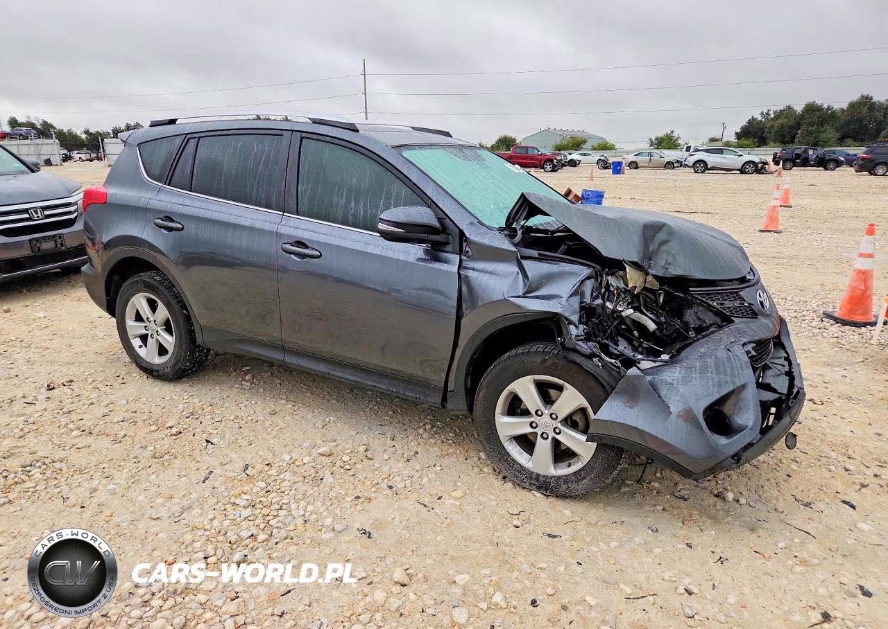 2013 Toyota Rav4 Xle VIN:JTMWFREV0DD024850 - 4