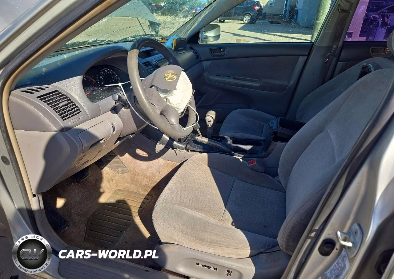 2003 Toyota Camry Le VIN:4T1BE32K13U188286 - 7