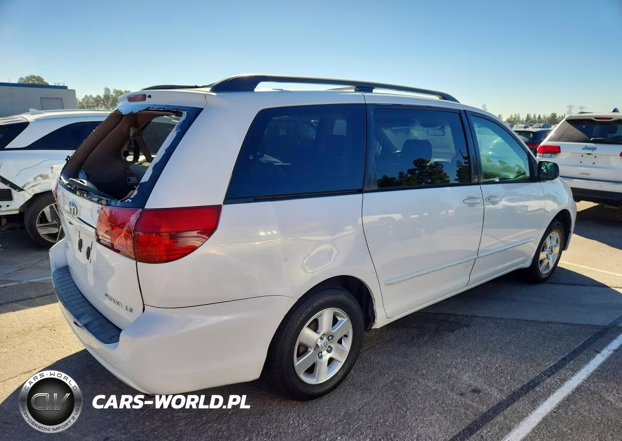 2004 Toyota Sienna Le 7 Passenger VIN:5TDZA23C54S131630 - 3