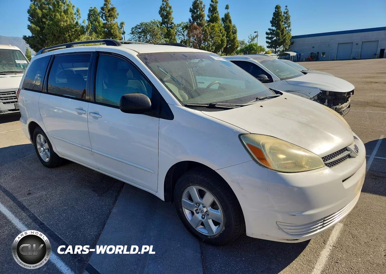 2004 Toyota Sienna Le 7 Passenger VIN:5TDZA23C54S131630 - 4