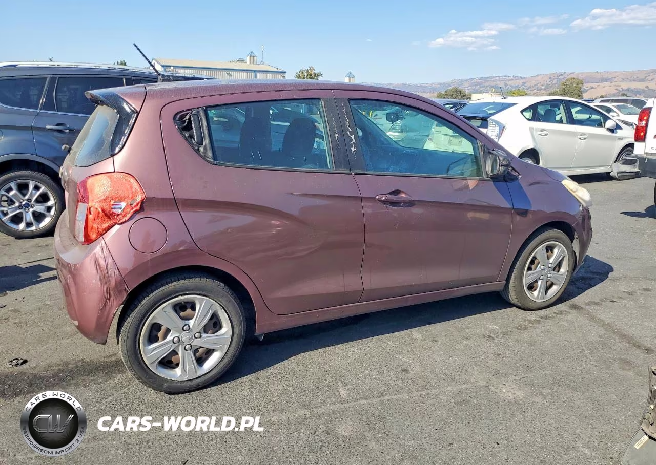 2021 Chevrolet Spark Ls VIN:KL8CB6SA9MC709765 - 3