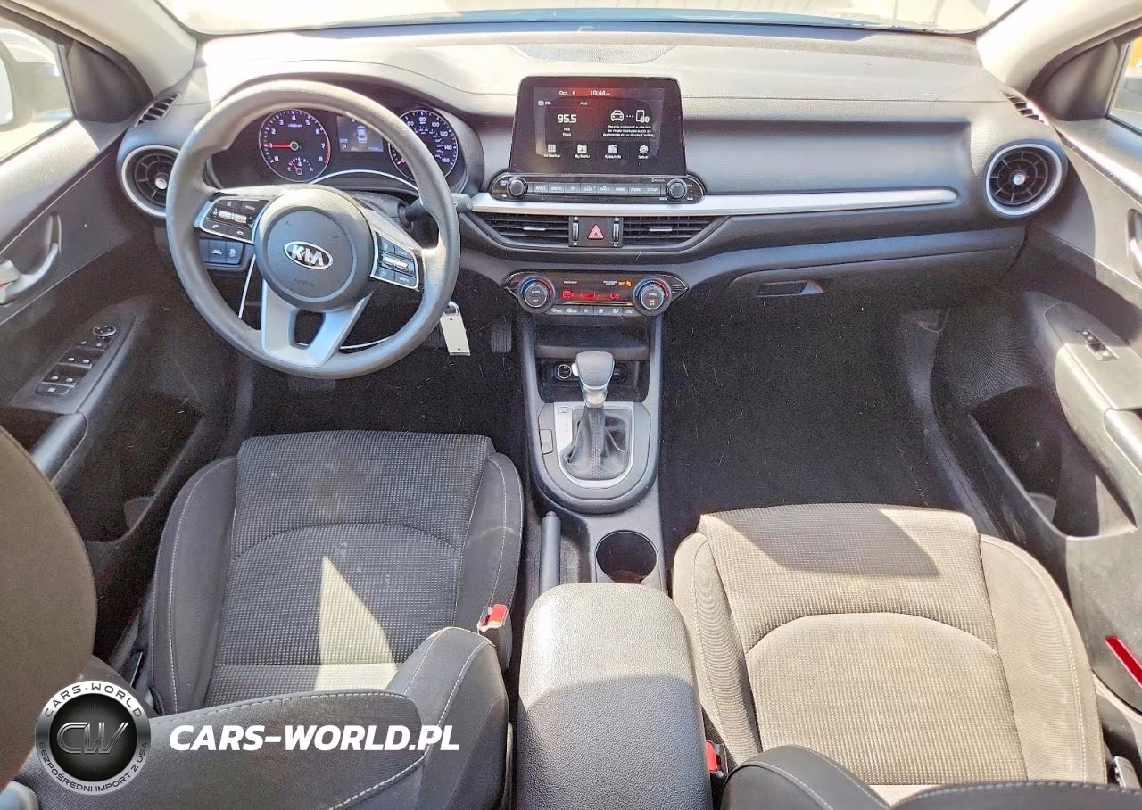 2019 Kia Forte Lxs VIN:3KPF24ADXKE115938 - 8
