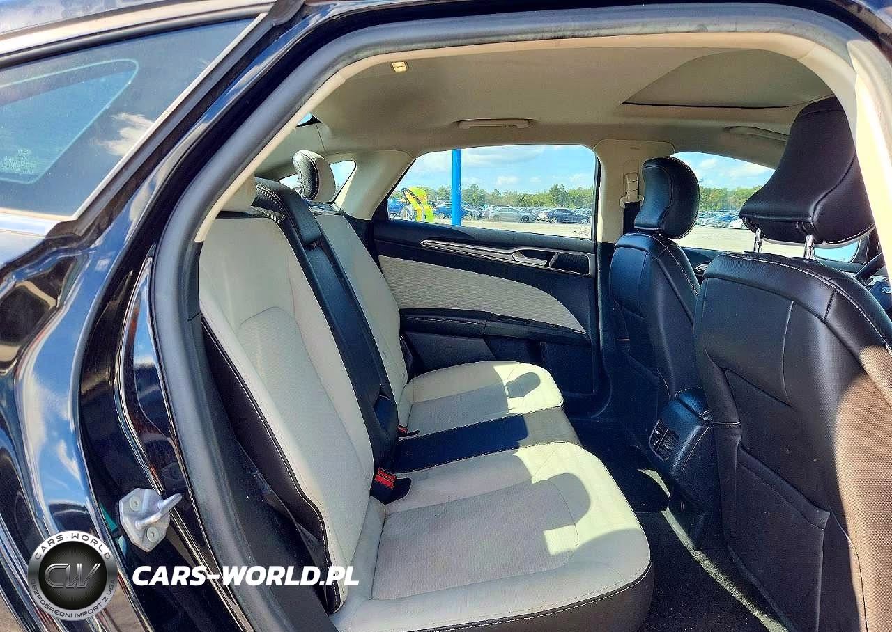 2019 Ford Fusion Se VIN:3FA6P0HDXKR229047 - 10