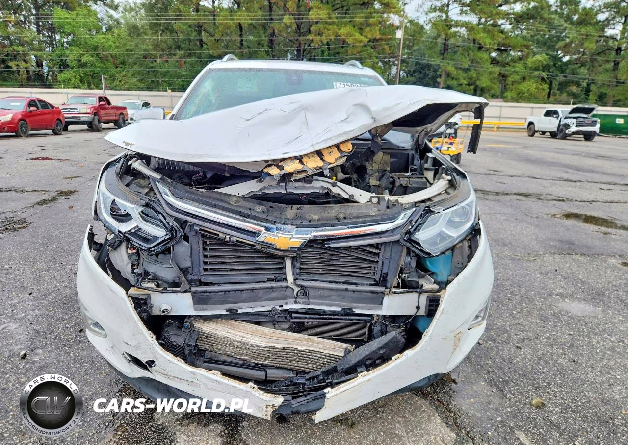 2018 Chevrolet Equinox Premier VIN:2GNAXMEV3J6122430 - 5
