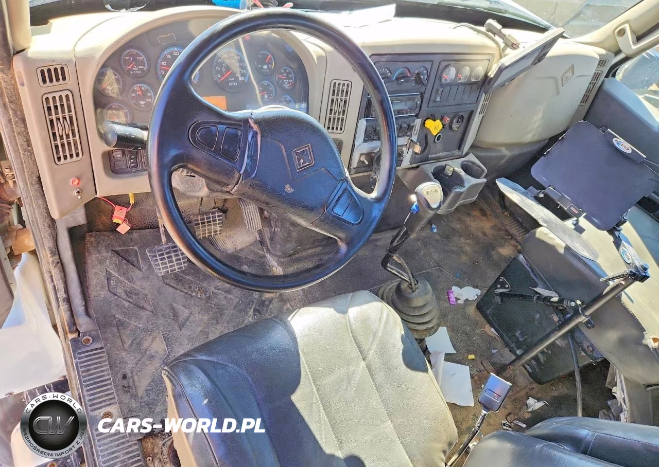 2012 International 7400 Fuel Truck VIN:1HTWCAZN4CJ607543 - 8