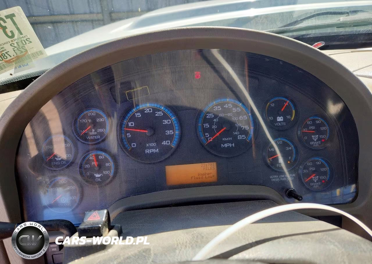 2012 International 7400 Fuel Truck VIN:1HTWCAZN4CJ607543 - 9