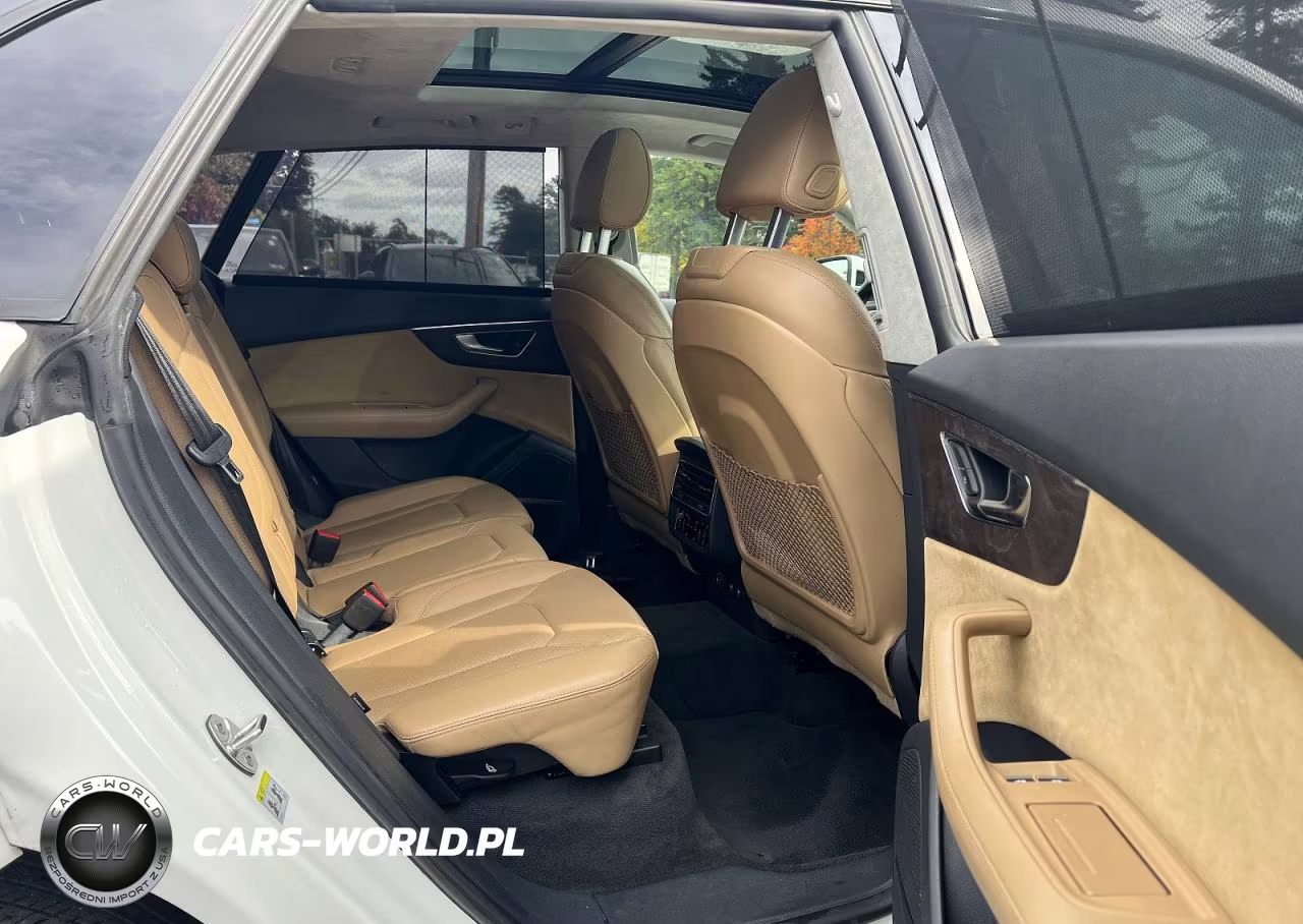 2019 Audi Q8 Prestige S-Line VIN:WA1FVBF11KD024093 - 6
