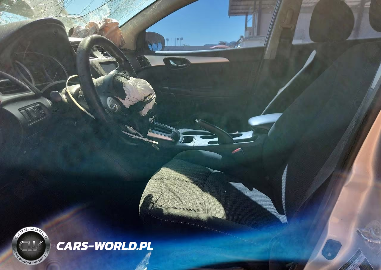 2018 Nissan Sentra S VIN:3N1AB7AP0JY301817 - 7