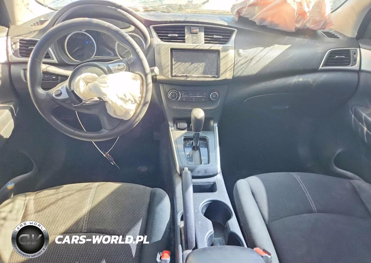 2018 Nissan Sentra S VIN:3N1AB7AP0JY301817 - 8