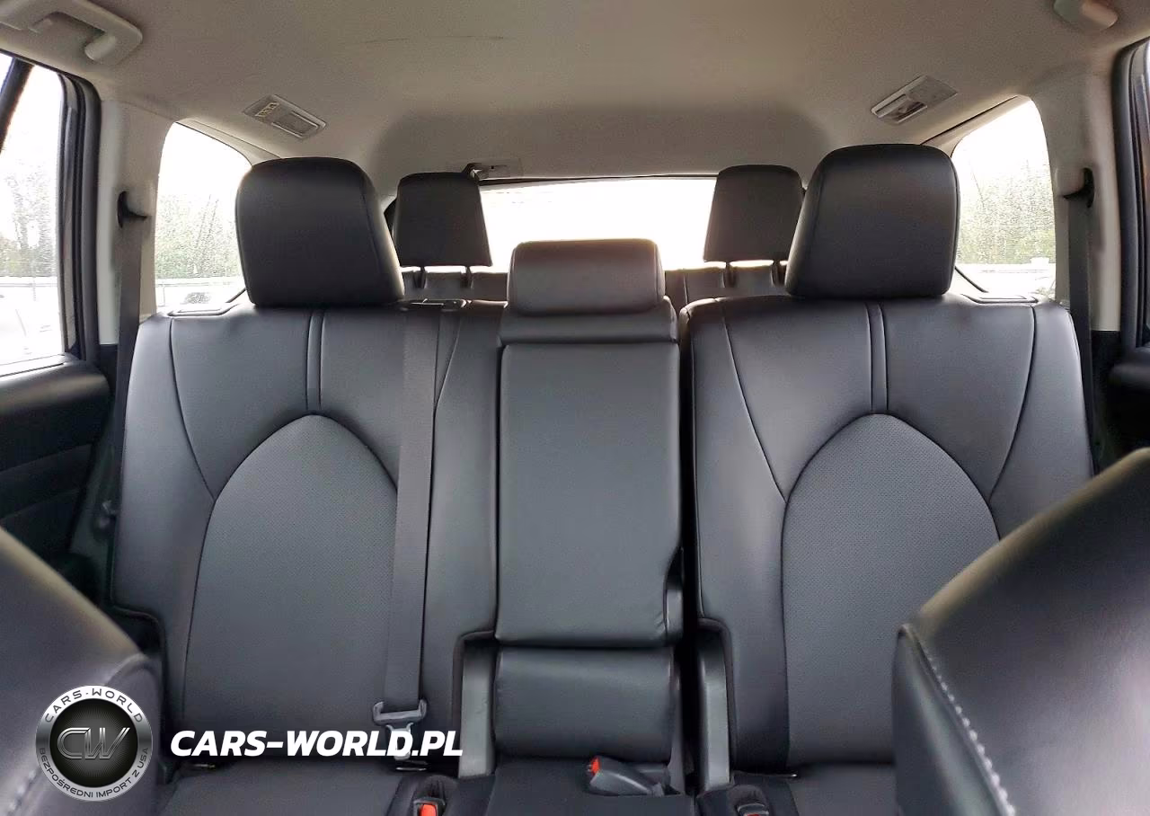 2024 Toyota Grand Highlander Xle VIN:5TDAAAB58RS044306 - 10