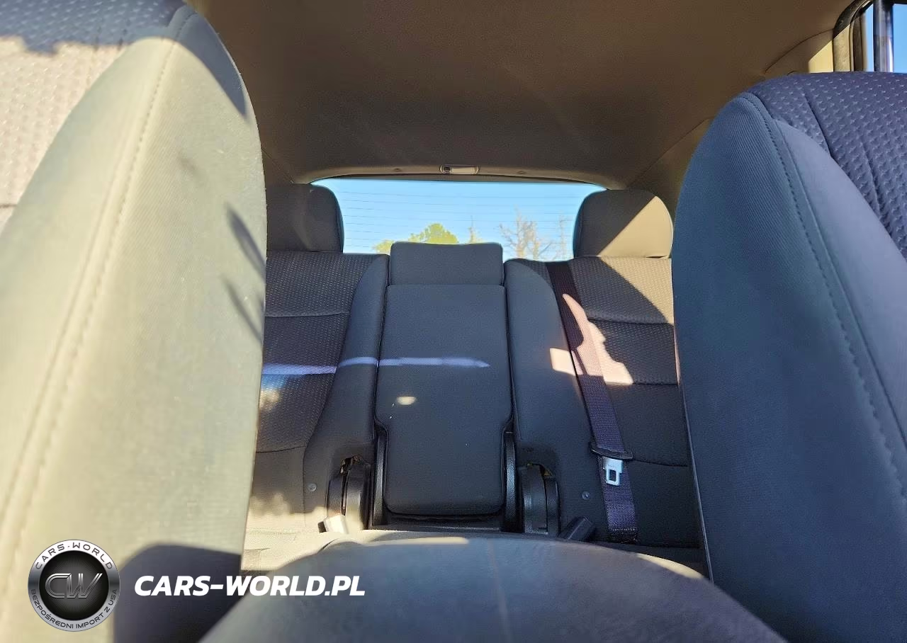 2012 Kia Sorento Lx VIN:5XYKT3A12CG229738 - 10