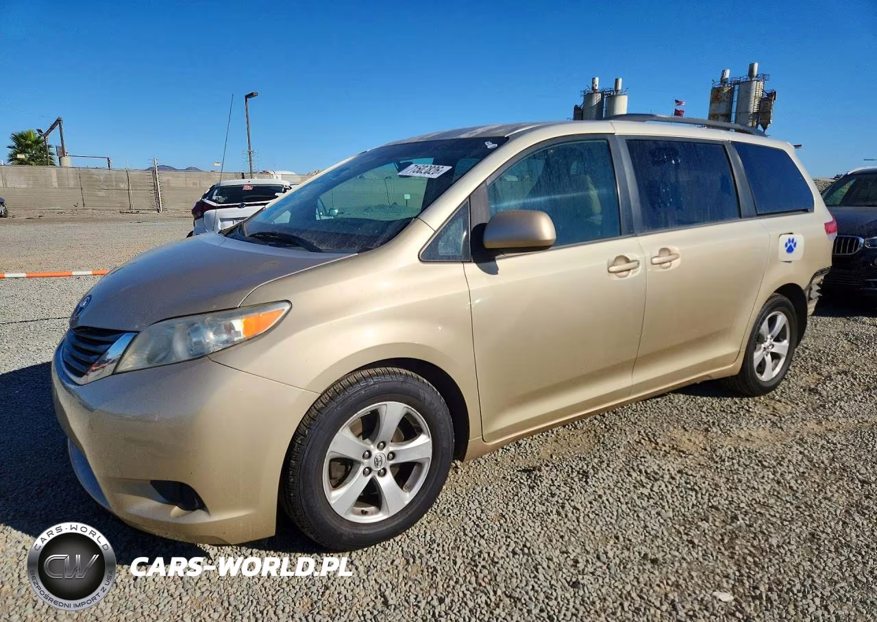 2014 Toyota Sienna Le