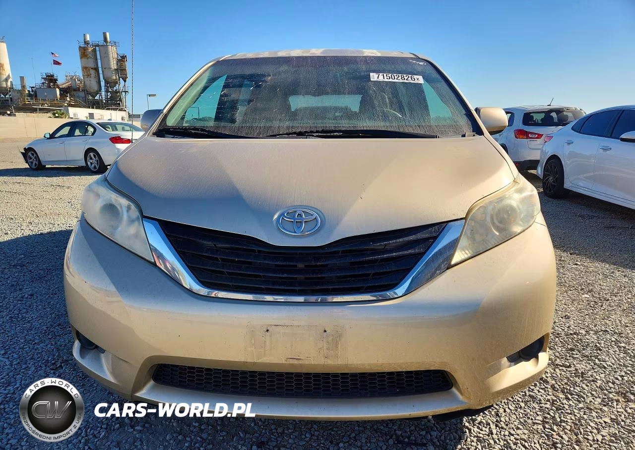 2014 Toyota Sienna Le VIN:5TDKK3DC8ES406895 - 5