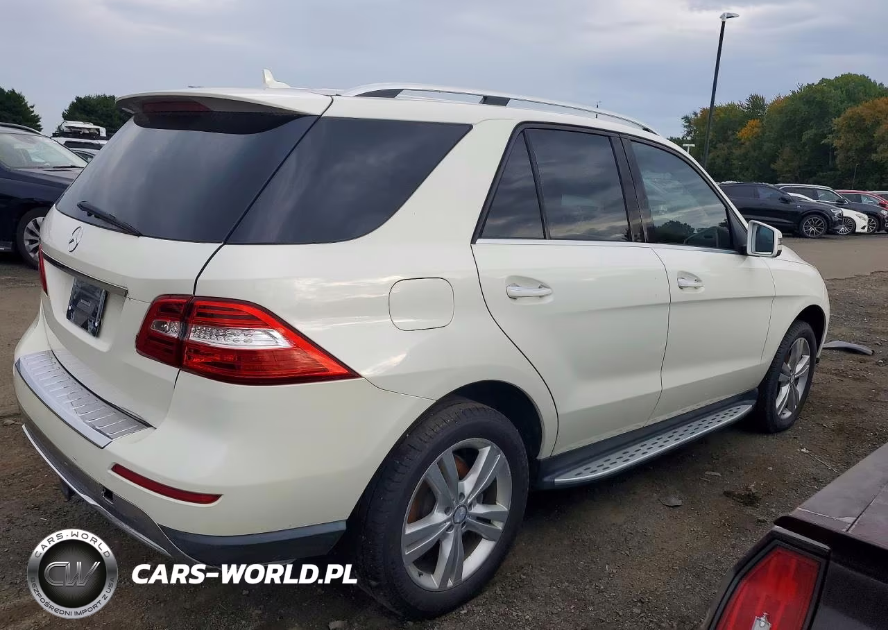2013 Mercedes-Benz Ml 350 4Matic VIN:4JGDA5HB3DA153940 - 3