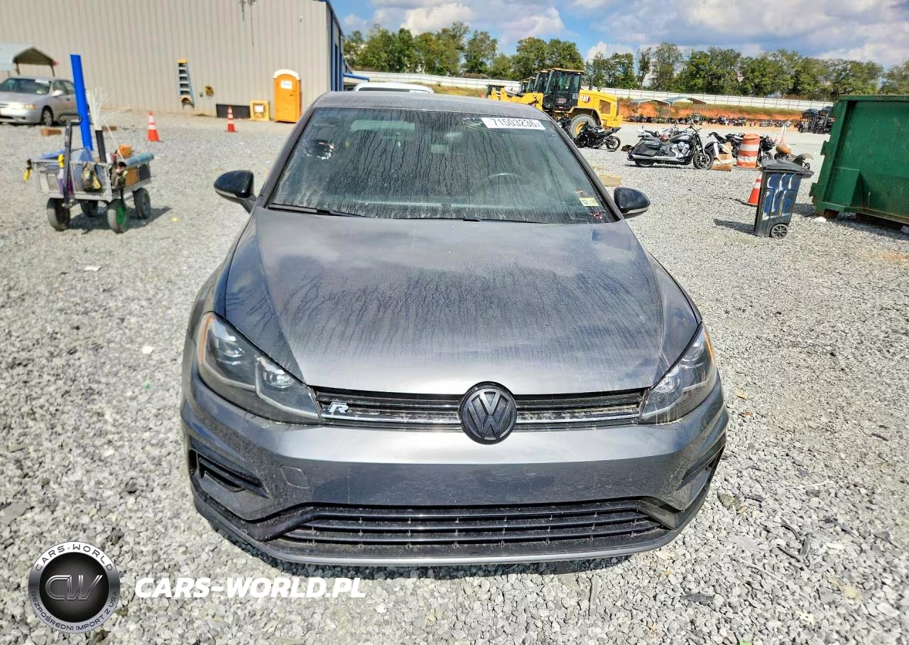 2018 Volkswagen Golf R VIN:WVWWF7AU6JW184992 - 5