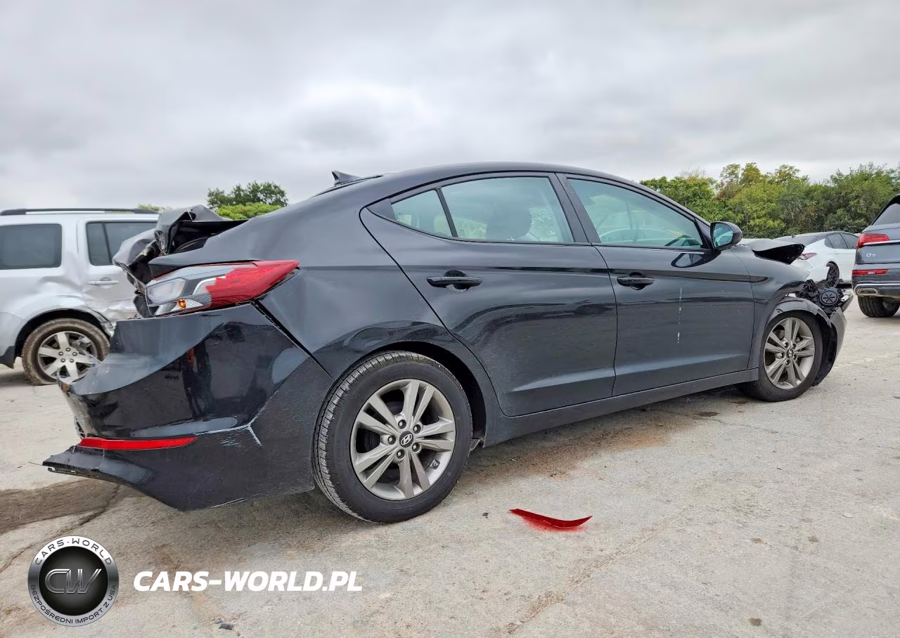 2017 Hyundai Elantra Value Edition VIN:KMHD84LF6HU261179 - 3