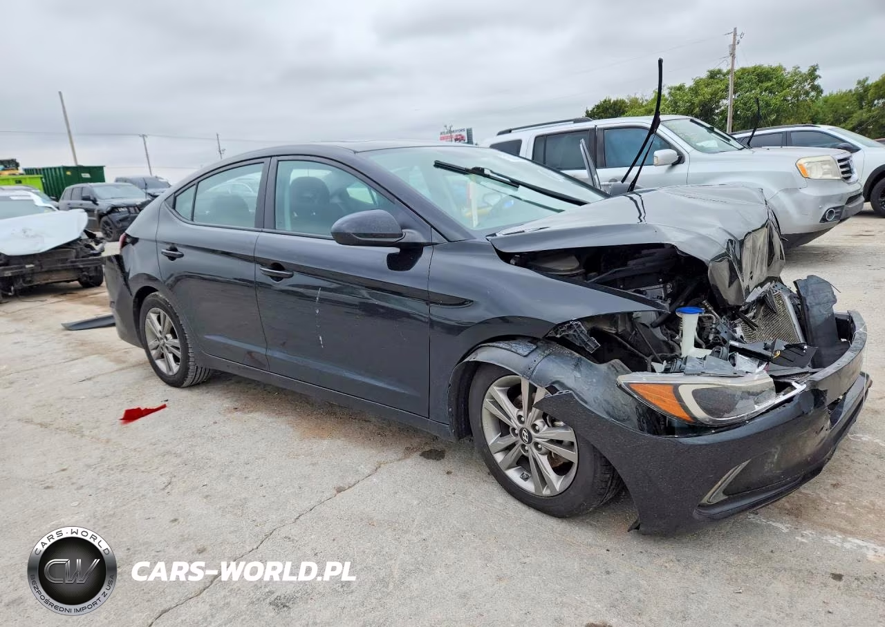 2017 Hyundai Elantra Value Edition VIN:KMHD84LF6HU261179 - 4