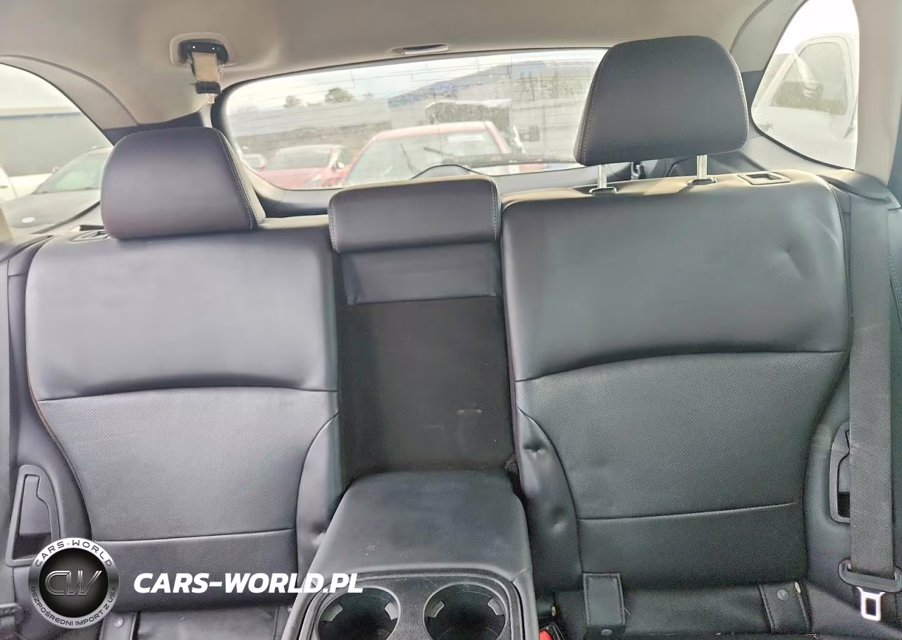 2018 Subaru Outback 3.6R Limited VIN:4S4BSENC0J3344331 - 10