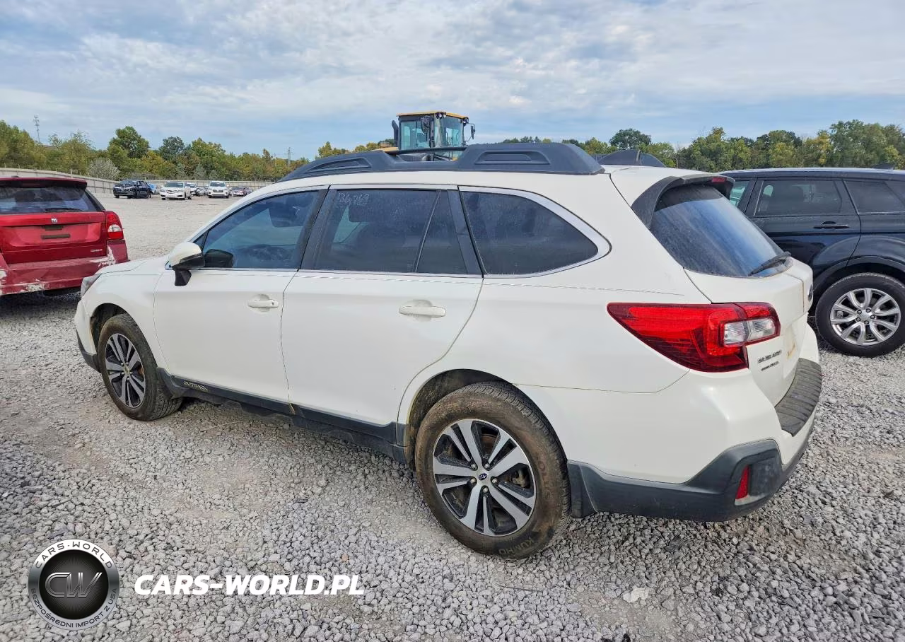 2018 Subaru Outback 3.6R Limited VIN:4S4BSENC0J3344331 - 2