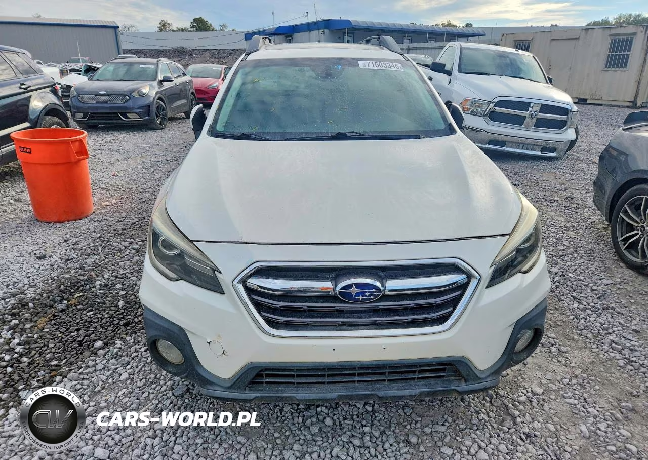 2018 Subaru Outback 3.6R Limited VIN:4S4BSENC0J3344331 - 5