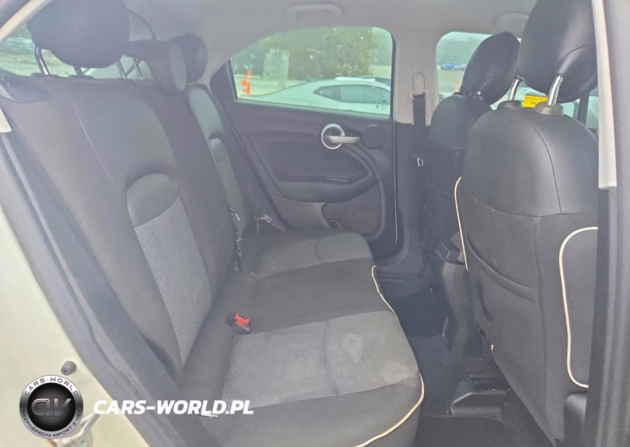 2017 Fiat 500X Pop VIN:ZFBCFYAB6HP606788 - 11