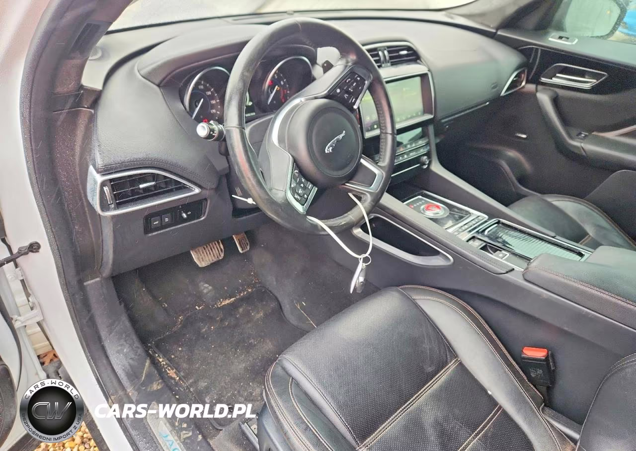 2019 Jaguar F-Pace Prestige VIN:SADCK2FX3KA601640 - 8