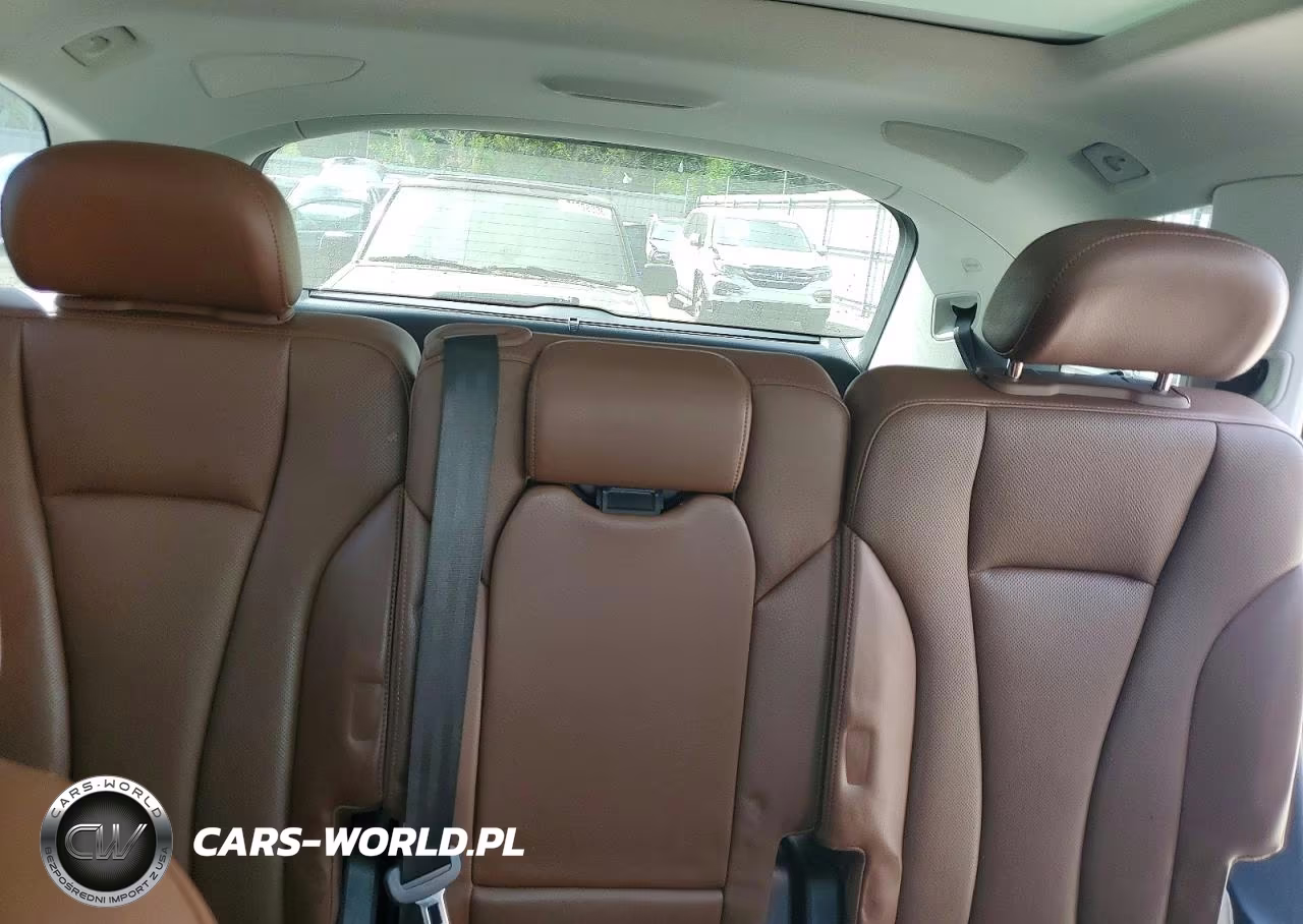 2017 Audi Q7 Prestige VIN:WA1VAAF79HD035907 - 10