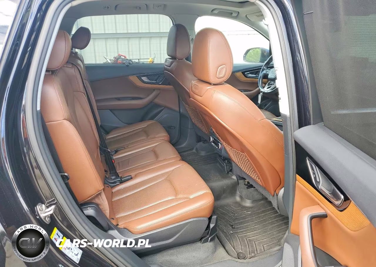 2017 Audi Q7 Prestige VIN:WA1VAAF79HD035907 - 11
