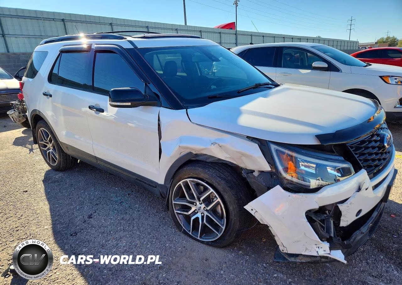 2019 Ford Explorer Sport VIN:1FM5K8GT2KGA51858 - 4