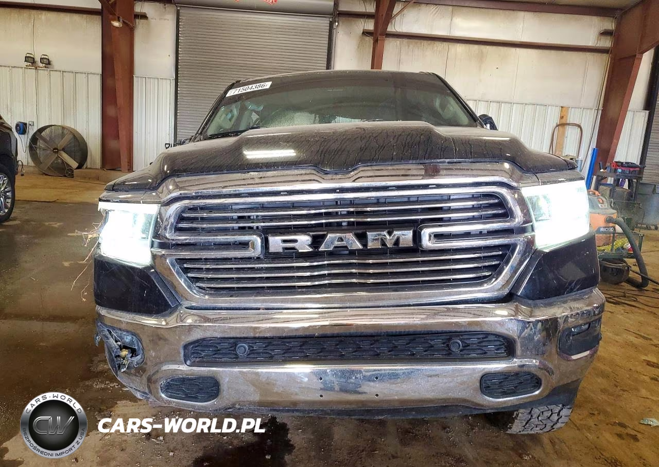 2020 Ram 1500 Laramie VIN:1C6SRFJT2LN413594 - 5