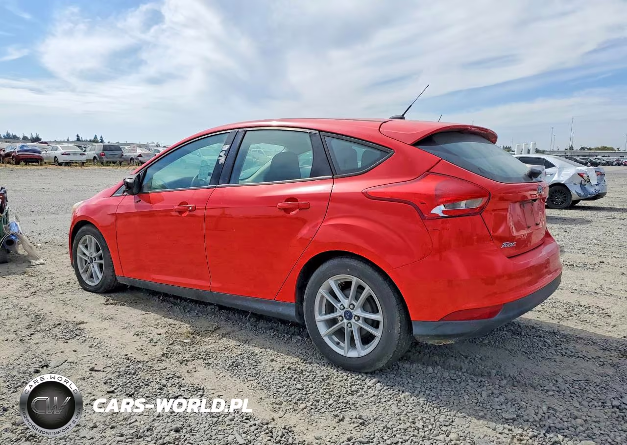 2017 Ford Focus Se VIN:1FADP3K26HL285770 - 2