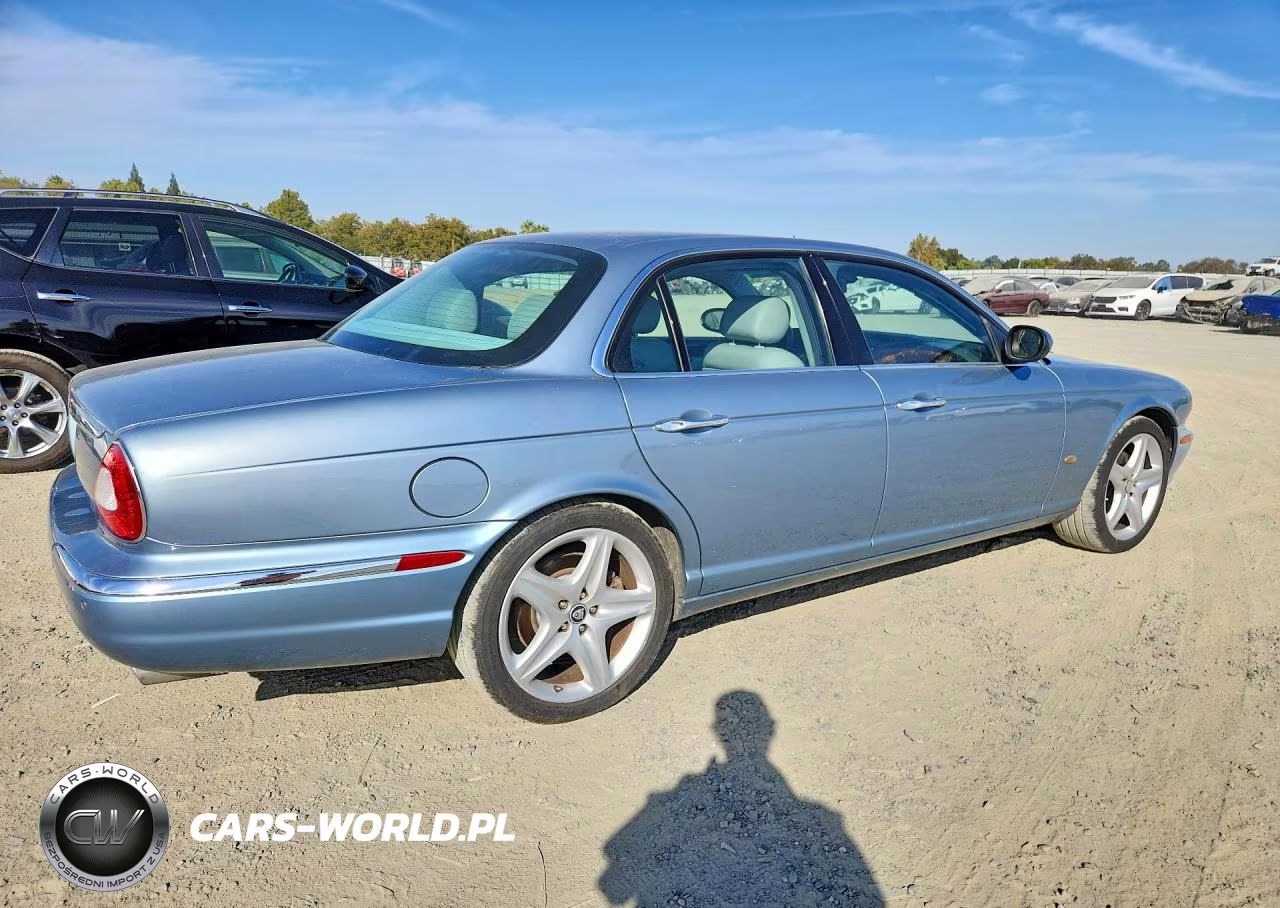 2006 Jaguar Xj8 VIN:SAJWA71B46SH03926 - 3