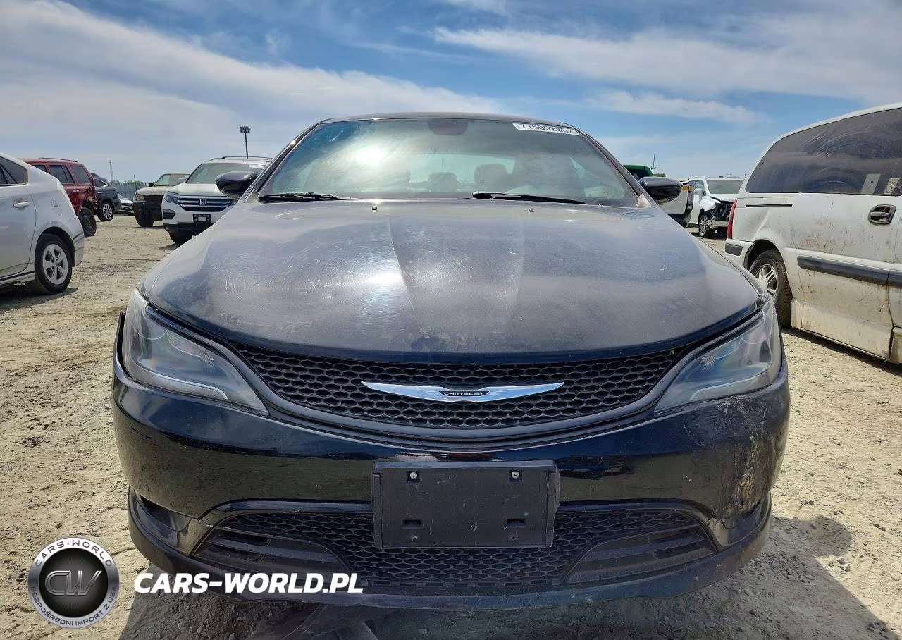 2015 Chrysler 200 S VIN:1C3CCCBG2FN758986 - 5