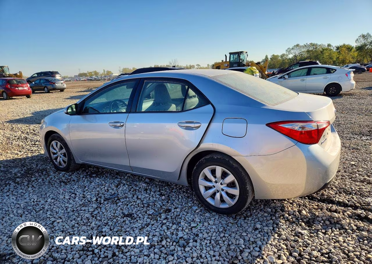 2015 Toyota Corolla Le VIN:2T1BURHE1FC355923 - 2