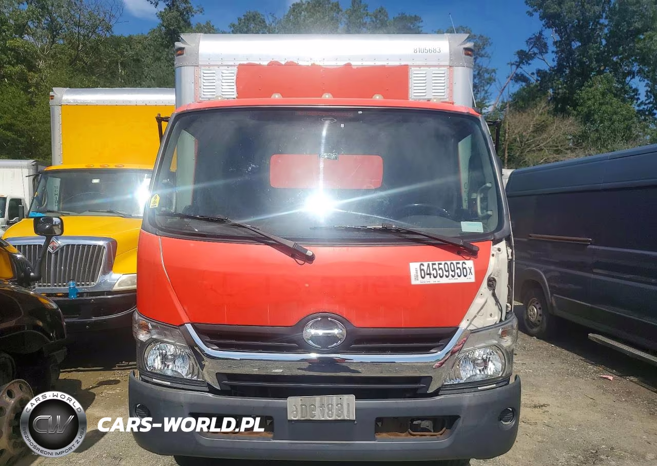 2017 Hino 195 Box Truck VIN:JHHSDM2H2HK005821 - 5
