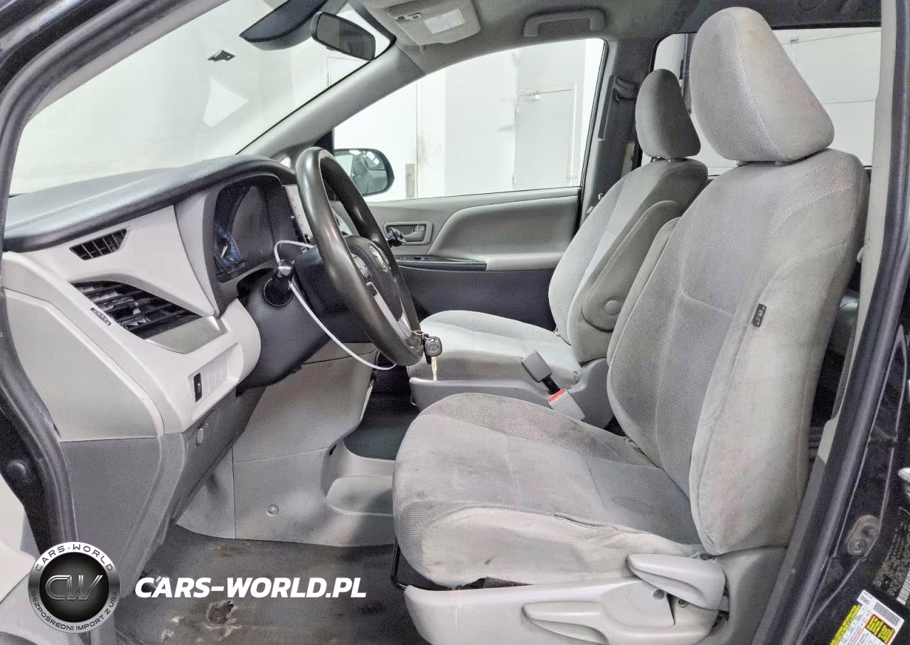 2020 Toyota Sienna L VIN:5TDZZ3DC1LS036431 - 7
