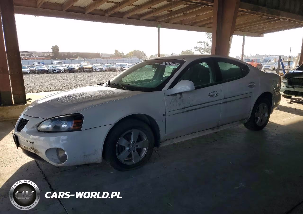 2008 Pontiac Grand Prix – zdjęcie 1 z 12