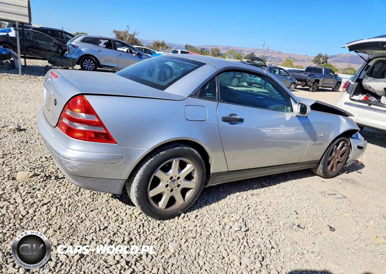 1999 Mercedes-Benz Slk 230 Kompressor VIN:WDBKK47F4XF094426 - 3