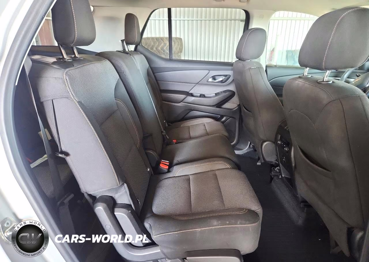 2018 Chevrolet Traverse Ls VIN:1GNERFKW7JJ150089 - 11
