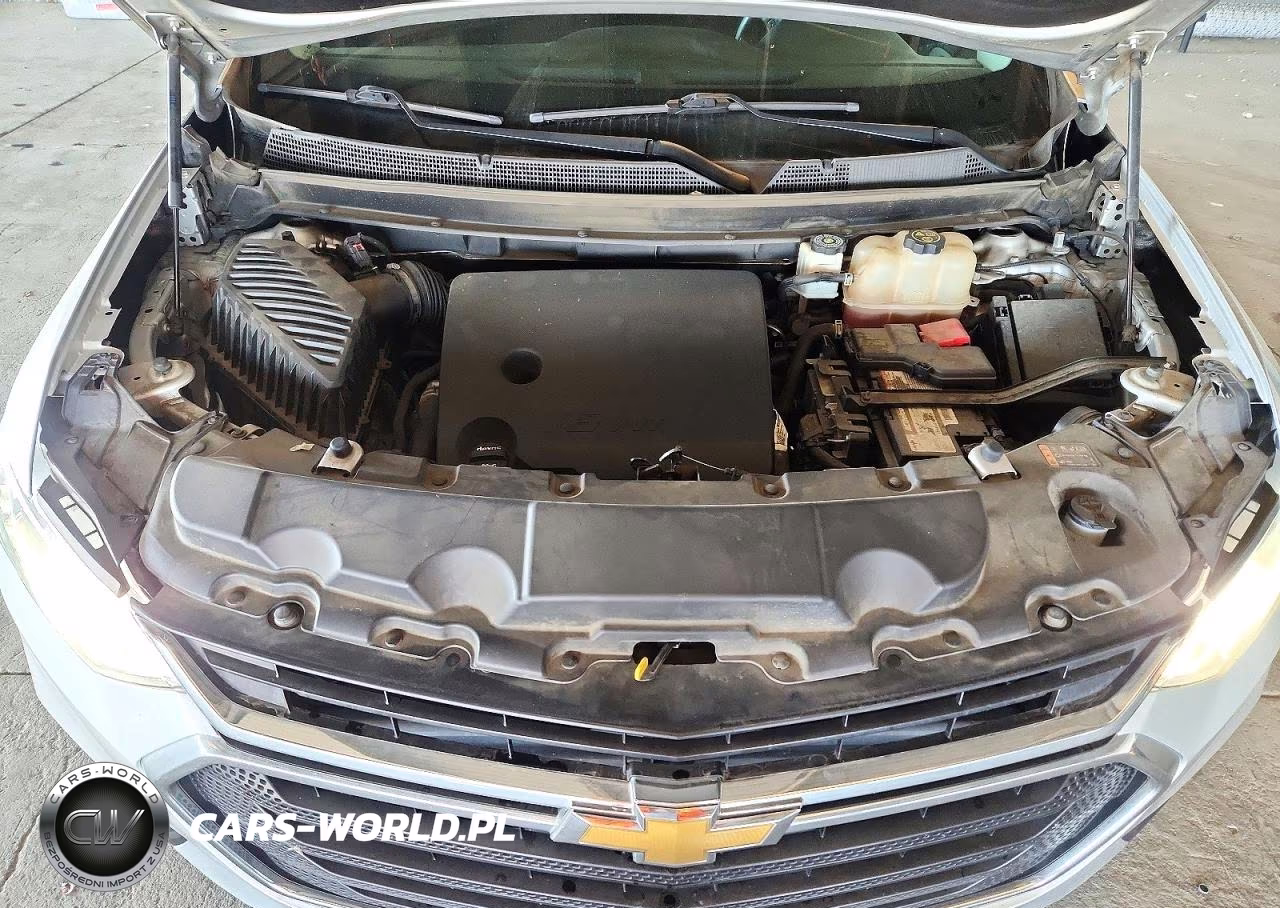 2018 Chevrolet Traverse Ls VIN:1GNERFKW7JJ150089 - 12