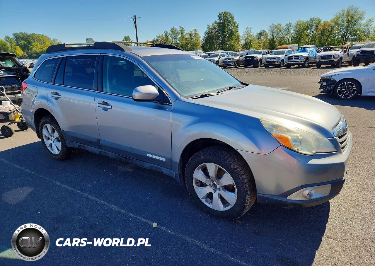 2010 Subaru Outback 2.5I Premium VIN:4S4BRBGC8A3333066 - 4